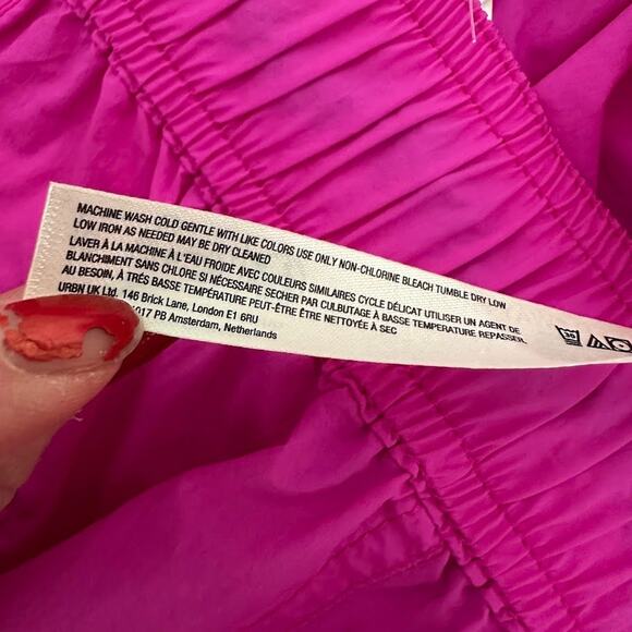 Anthropologie XL Daily Practice Base Jump Parachute Cargo Pants in Disco Magenta - Picture 13 of 14